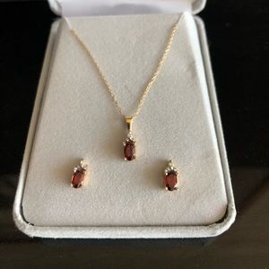 Necklace & Earring Set